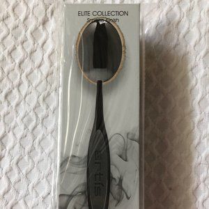 Artis Elite Collection Oval 8 Brush